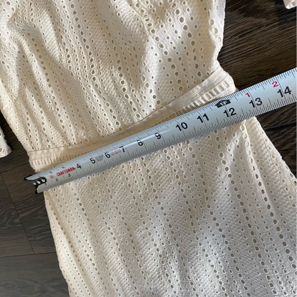 Banana republic white eyelet mini dress - Picture 3 of 6